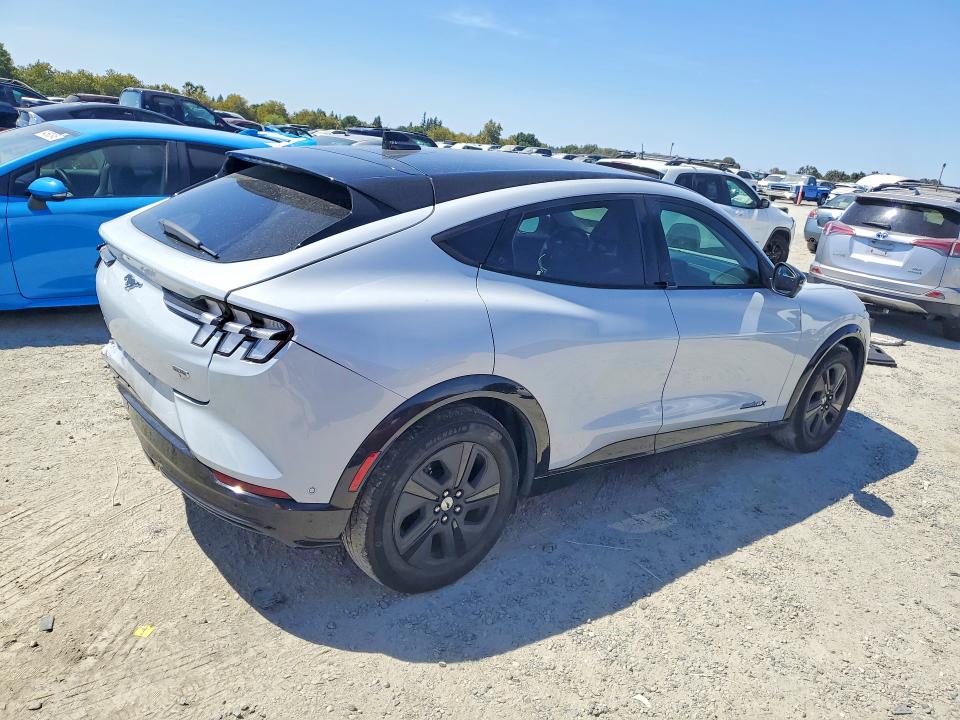 64309276 :رقم المزاد ، 3FMTK2R76NMA39422 vin ، 2022 Ford Mustang Mach-e مزاد بيع