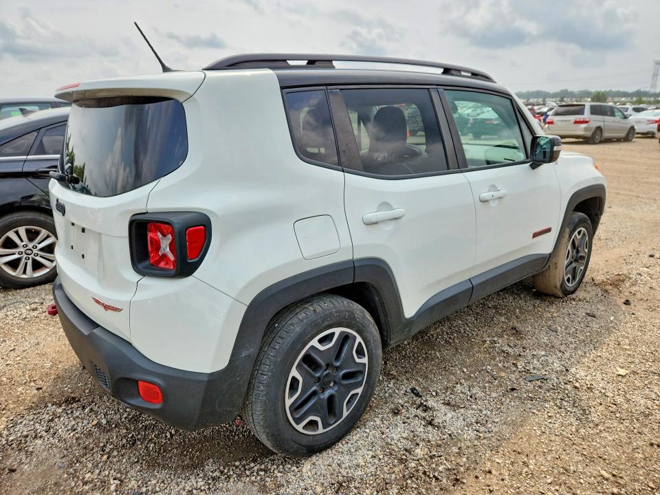 Продаж на аукціоні авто 2015 Jeep Renegade, vin: ZACCJBCT9FPC35723, номер лоту: 64259196