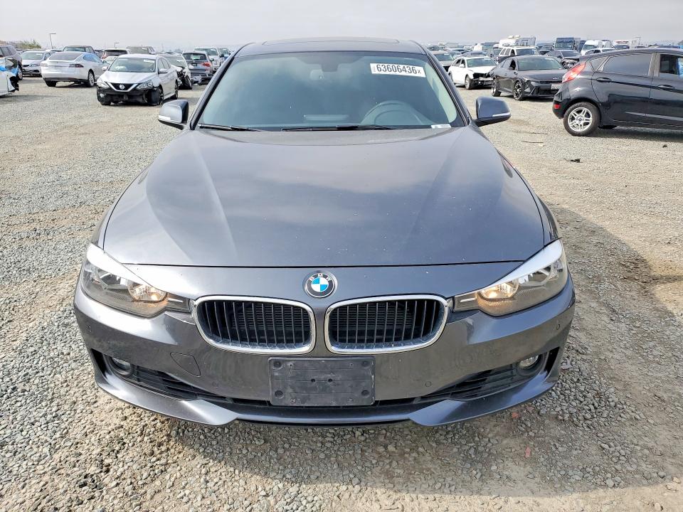 2015 Bmw 328 მანქანა იყიდება აუქციონზე, vin: WBA3C1C52FK120748, აუქციონის ნომერი: 63606436