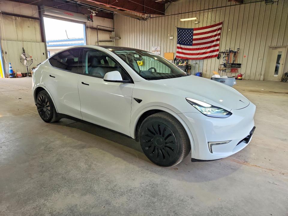 2023 Tesla Model Y მანქანა იყიდება აუქციონზე, vin: 7SAYGDEE1PF611177, აუქციონის ნომერი: 64423226