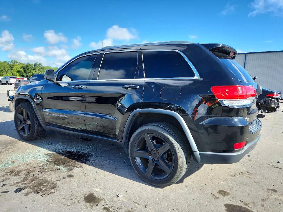 67202576 :رقم المزاد ، 1C4RJEAG2JC327268 vin ، 2018 Jeep Grand Cherokee مزاد بيع