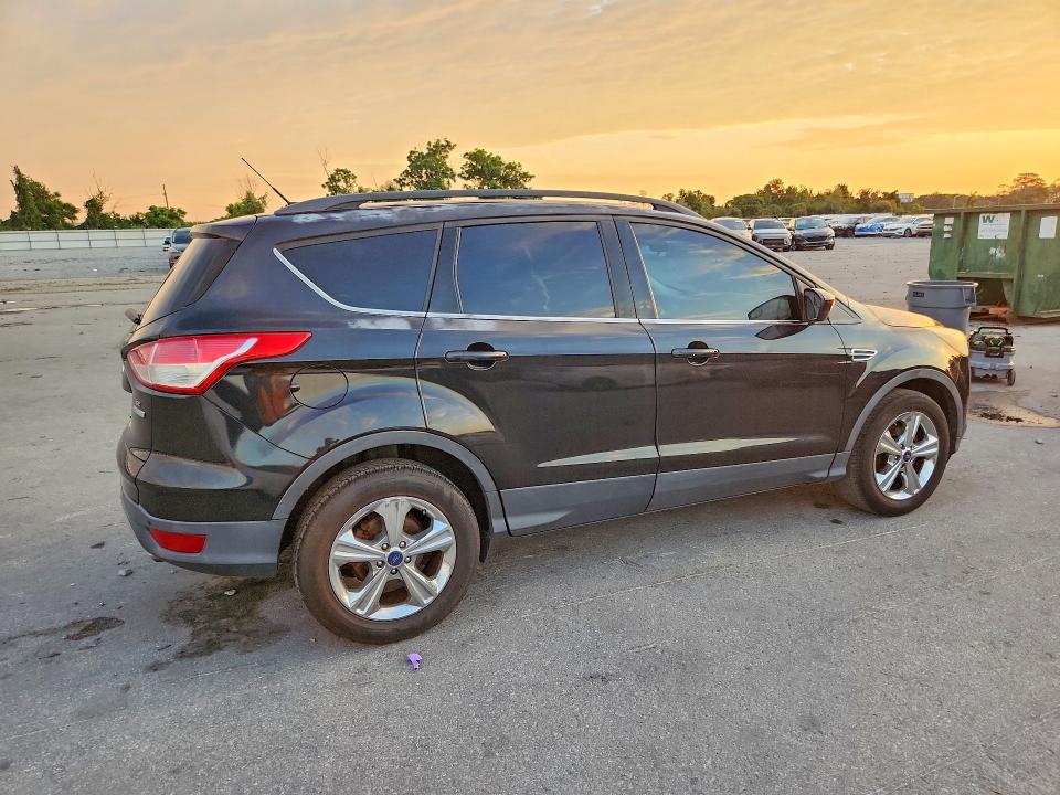 Продажа на аукционе авто 2015 Ford Escape, vin: 1FMCU0GXXFUA14909, номер лота: 66028006