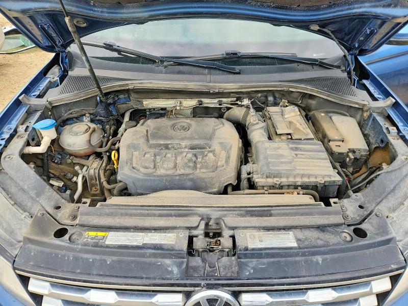 2018 Volkswagen Tiguan მანქანა იყიდება აუქციონზე, vin: 3VV0B7AX5JM130211, აუქციონის ნომერი: 64805656