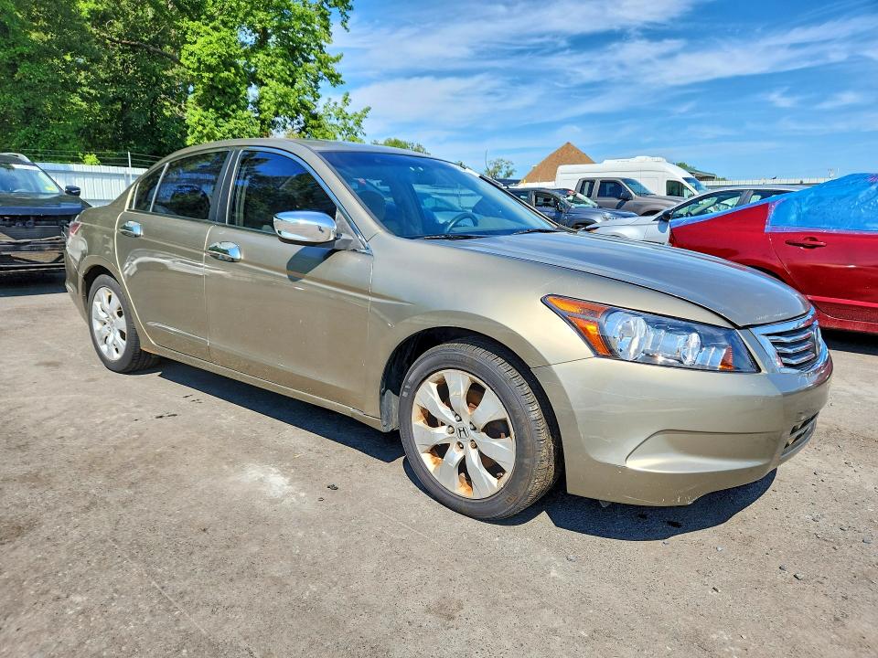 2008 Honda Accord მანქანა იყიდება აუქციონზე, vin: 1HGCP26778A030788, აუქციონის ნომერი: 63341376