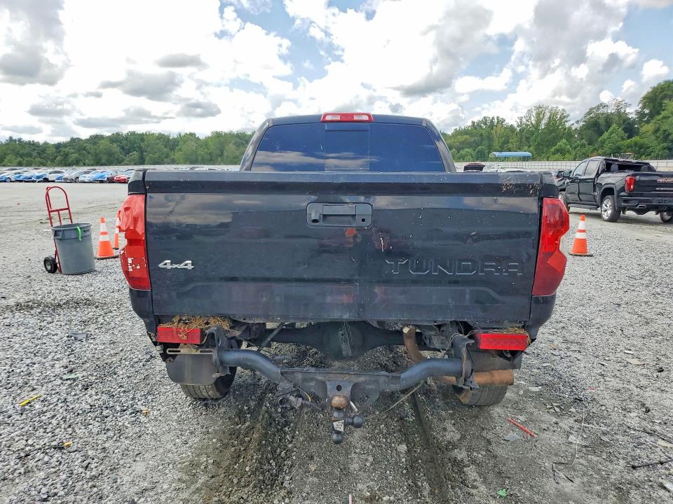 64081026 :رقم المزاد ، 5TFUW5F10DX276608 vin ، 2013 Toyota Tundra مزاد بيع