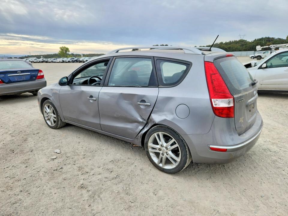 65082206 :رقم المزاد ، KMHDC8AE5BU101141 vin ، 2011 Hyundai Elantra Touring مزاد بيع