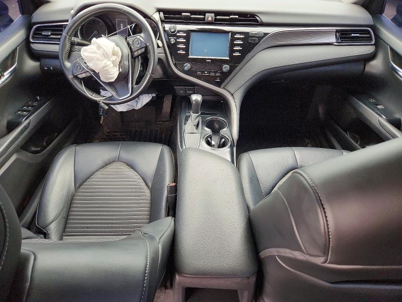 63842666 :رقم المزاد ، 4T1G11AK5LU990637 vin ، 2020 Toyota Camry مزاد بيع