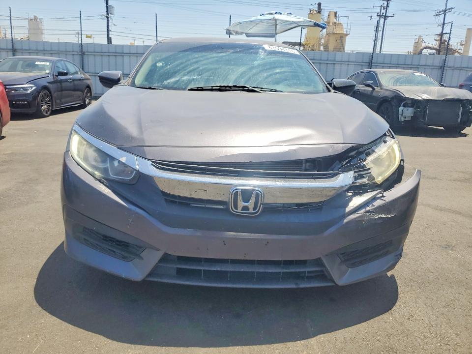 2017 Honda Civic მანქანა იყიდება აუქციონზე, vin: 2HGFC2F55HH534992, აუქციონის ნომერი: 63598316