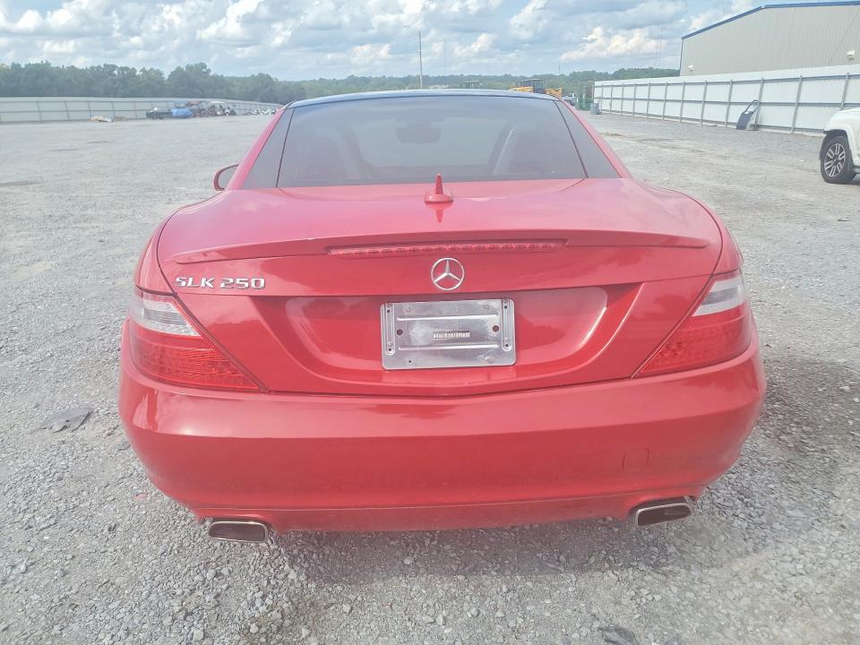 63573626 :رقم المزاد ، WDDPK4HA2FF113103 vin ، 2015 Mercedes-benz Slk مزاد بيع