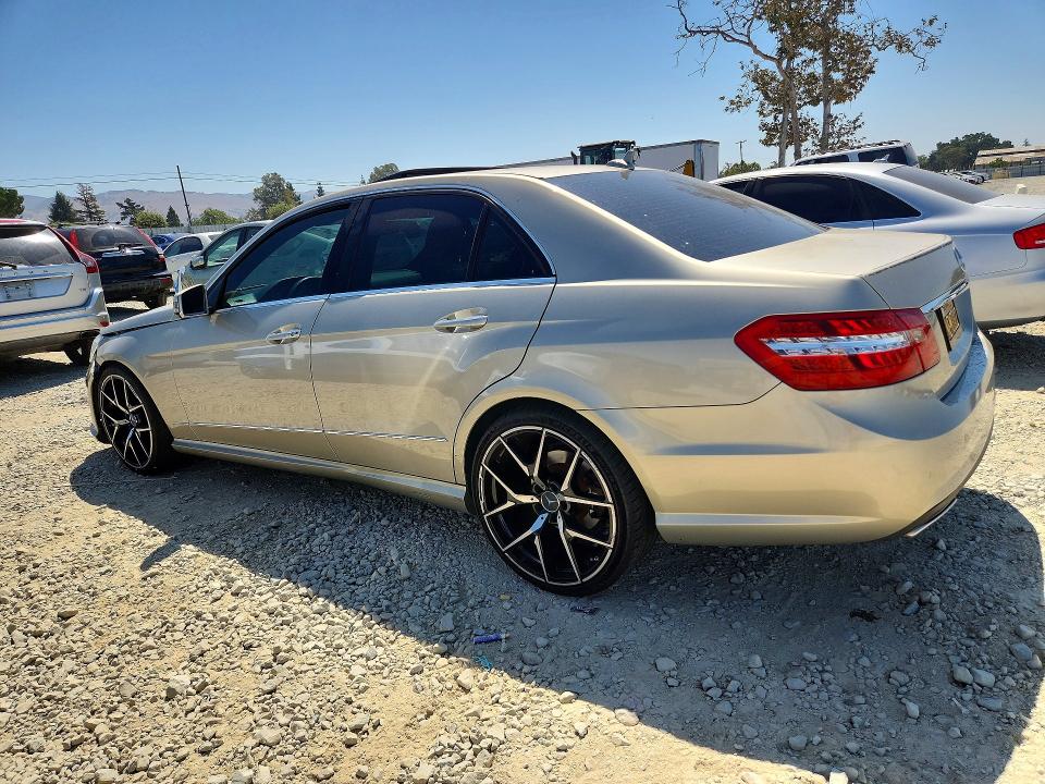 64147896 :رقم المزاد ، WDDHF5GB4BA275024 vin ، 2011 Mercedes-benz E مزاد بيع