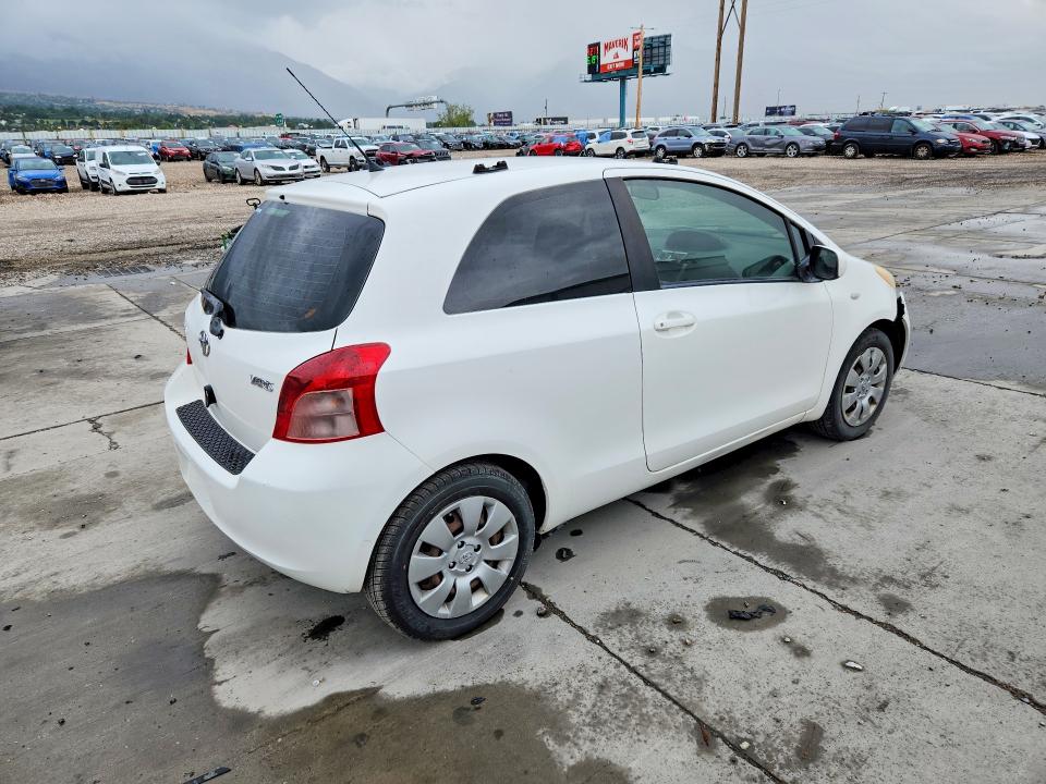 Продаж на аукціоні авто 2008 Toyota Yaris, vin: JTDJT903685169173, номер лоту: 64623426