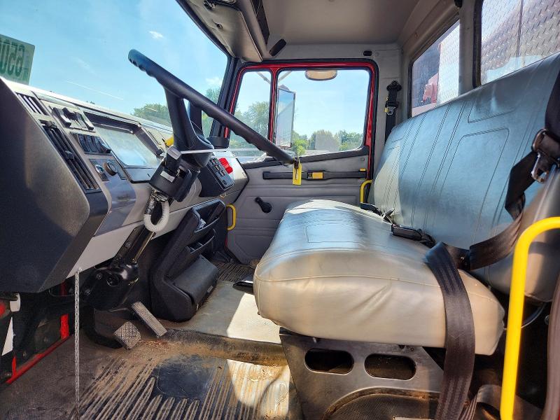 Продажа на аукционе авто 2002 Freightliner Medium Conventional, vin: 1FVABXAK12HK12907, номер лота: 65006806