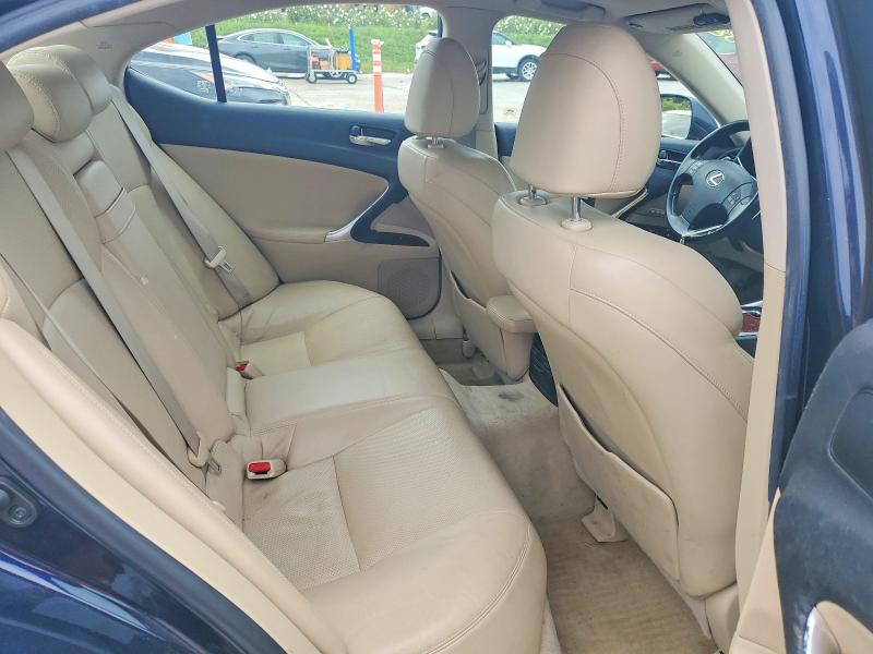 63621086 :رقم المزاد ، JTHCK262072015509 vin ، 2007 Lexus Is مزاد بيع