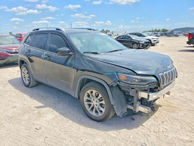 65322136 :رقم المزاد ، 1C4PJLCB7MD144606 vin ، 2021 Jeep Cherokee مزاد بيع