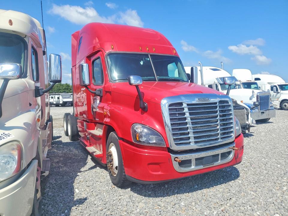 Продаж на аукціоні авто 2018 Freightliner Cascadia 125, vin: 3AKJGLDV9JSJT7295, номер лоту: 62995636
