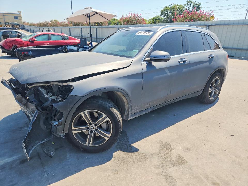 67118996 :رقم المزاد ، WDC0G4JB2JV080886 vin ، 2018 Mercedes-benz Glc مزاد بيع