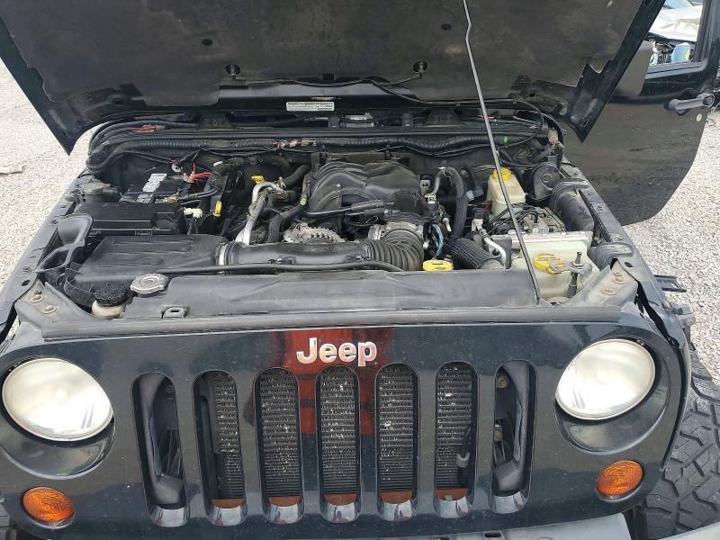 2013 Jeep Wrangler Unlimited მანქანა იყიდება აუქციონზე, vin: 1C4BJWEG5DL675376, აუქციონის ნომერი: 63990196