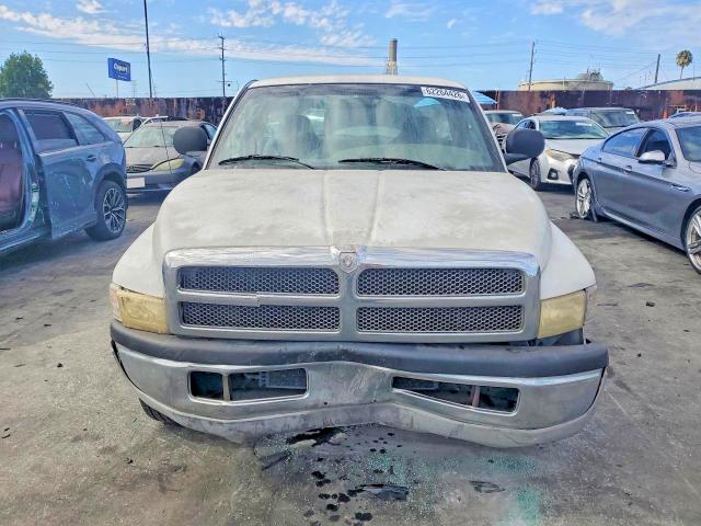 62264426 :رقم المزاد ، 3B7KC26Z5XM589538 vin ، 1999 Dodge Ram 2500 مزاد بيع