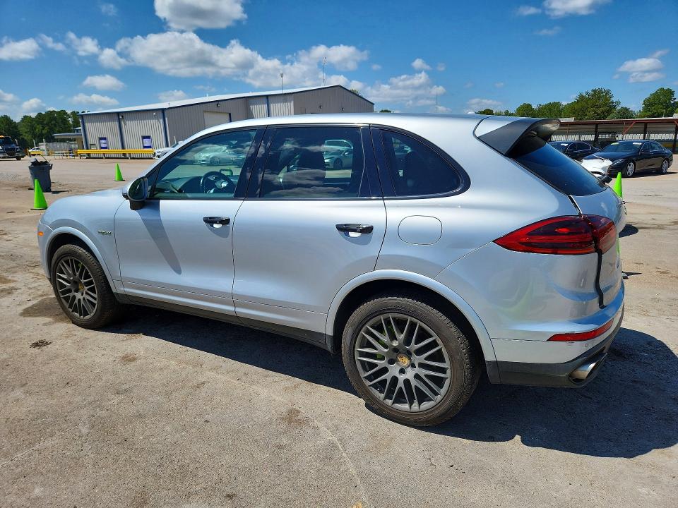2017 Porsche Cayenne მანქანა იყიდება აუქციონზე, vin: WP1AE2A29HLA74804, აუქციონის ნომერი: 64422876