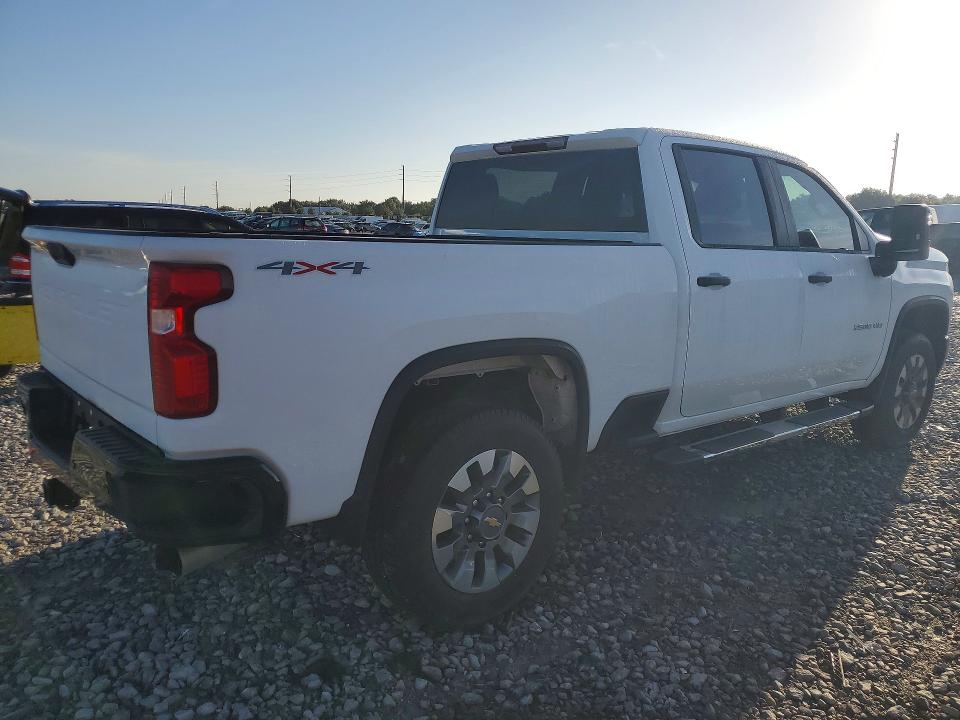 64713586 :رقم المزاد ، 2GC4YMEY9R1270720 vin ، 2024 Chevrolet Silverado مزاد بيع