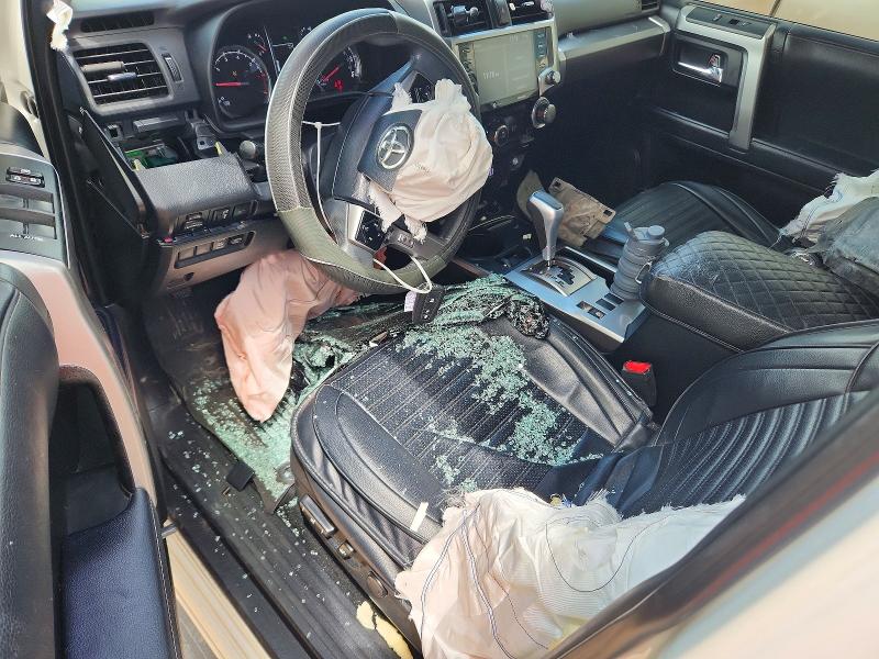 Продаж на аукціоні авто 2022 Toyota 4runner, vin: JTEAU5JR3N5275046, номер лоту: 63935746