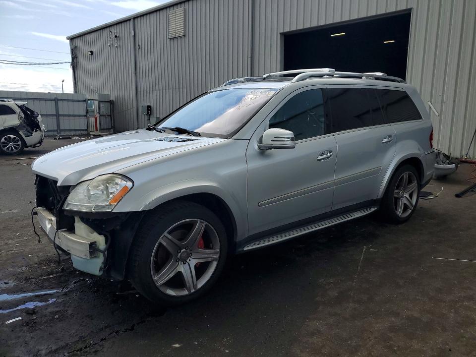 2011 Mercedes-benz Gl მანქანა იყიდება აუქციონზე, vin: 4JGBF8GE9BA733051, აუქციონის ნომერი: 65359686