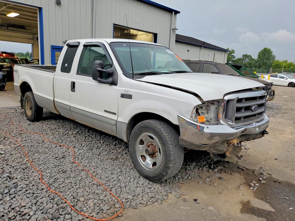 64192176 :رقم المزاد ، 1FTNX21F12EA93469 vin ، 2002 Ford F250 مزاد بيع