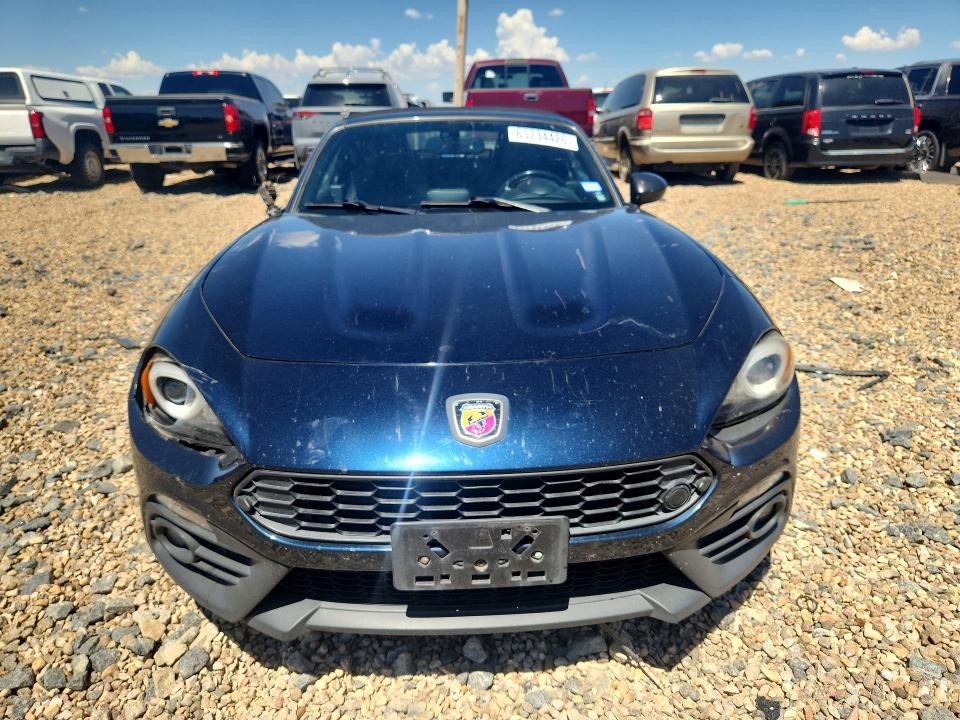 65734426 :رقم المزاد ، JC1NFAEK6J0136135 vin ، 2018 Fiat 124 Spider مزاد بيع