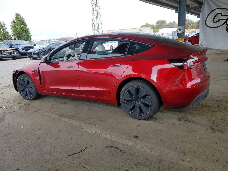 65220626 :رقم المزاد ، 5YJ3E1EA0SF071872 vin ، 2025 Tesla Model 3 مزاد بيع