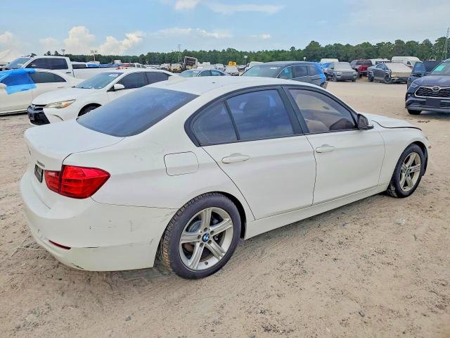 Продаж на аукціоні авто 2013 Bmw 328, vin: WBA3A5G59DNP23716, номер лоту: 63740436