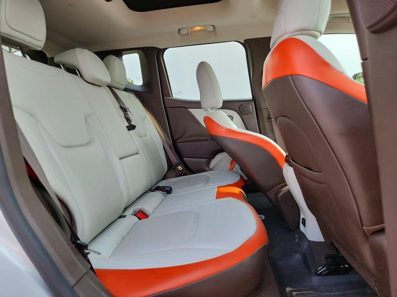 2016 Jeep Renegade მანქანა იყიდება აუქციონზე, vin: ZACCJBDT7GPC75718, აუქციონის ნომერი: 64559806