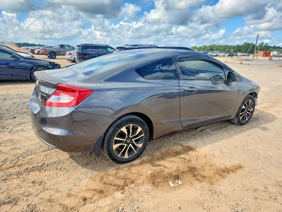 64370366 :رقم المزاد ، 2HGFG3B80DH529378 vin ، 2013 Honda Civic مزاد بيع