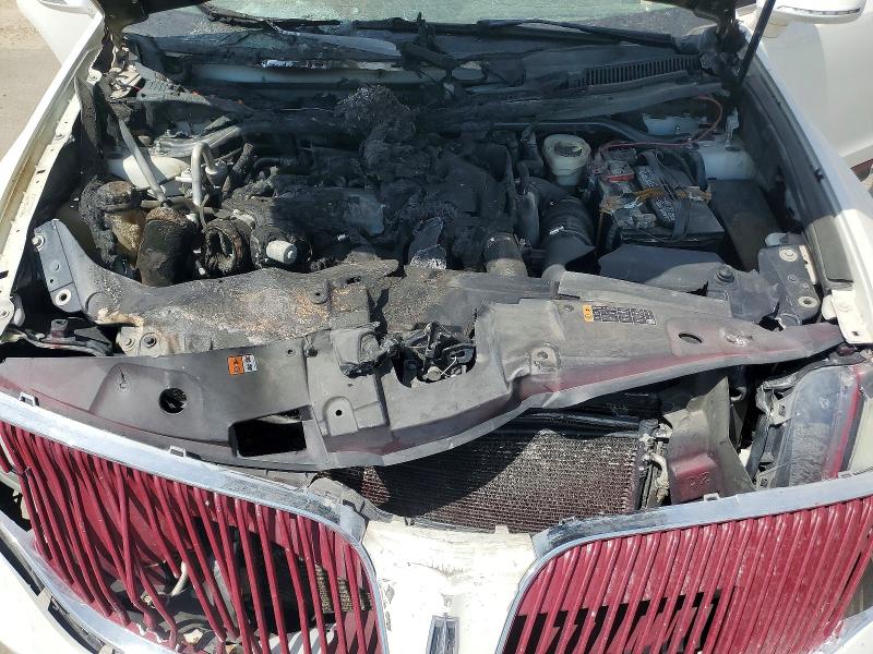 2013 Lincoln Mkt მანქანა იყიდება აუქციონზე, vin: 2LMHJ5AT5DBL58897, აუქციონის ნომერი: 66818116
