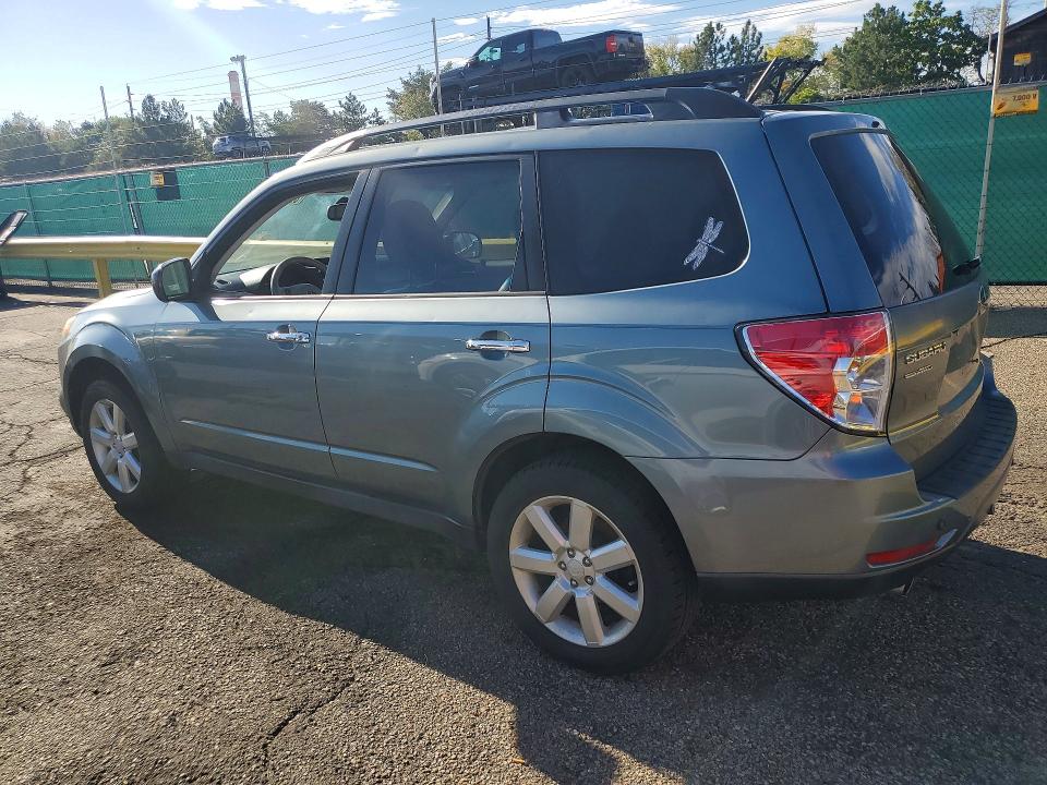 2011 Subaru Forester მანქანა იყიდება აუქციონზე, vin: JF2SHBEC0BH736975, აუქციონის ნომერი: 67150266
