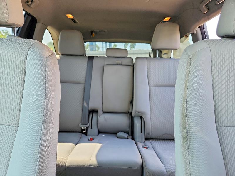 Продажа на аукционе авто 2015 Toyota Highlander, vin: 5TDBKRFH3FS173442, номер лота: 63801816