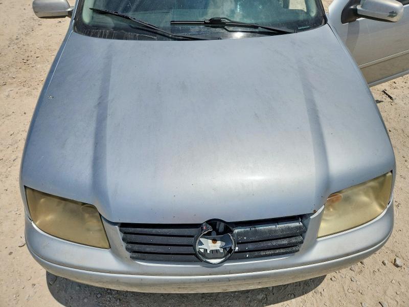 2003 Volkswagen Jetta მანქანა იყიდება აუქციონზე, vin: 3VWSE69M43M091078, აუქციონის ნომერი: 64250606