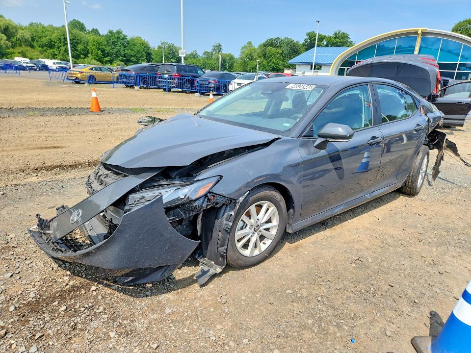 2025 Toyota Camry მანქანა იყიდება აუქციონზე, vin: 4T1DAACK7SU597432, აუქციონის ნომერი: 64634846