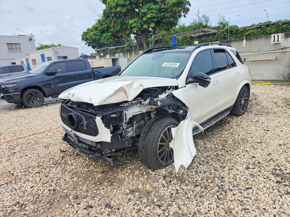 Продажа на аукционе авто 2022 Mercedes-benz Gle, vin: 4JGFB4JB6NA601745, номер лота: 64369636