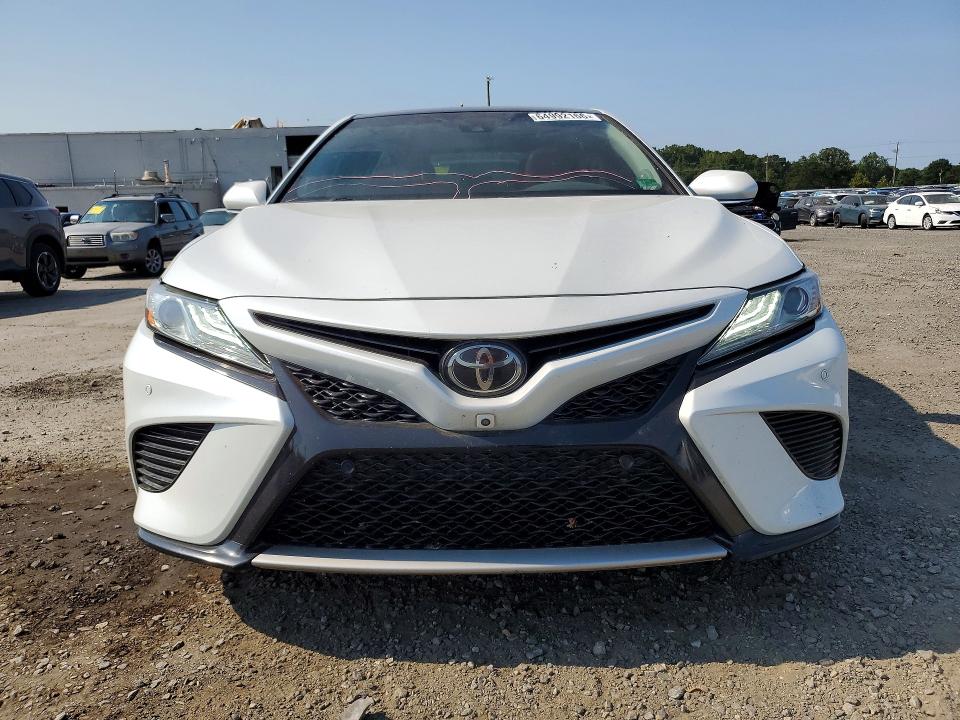 Aukcja sprzedaży 2018 Toyota Camry, vin: 4T1BZ1HKXJU014875, numer aukcji: 64992166