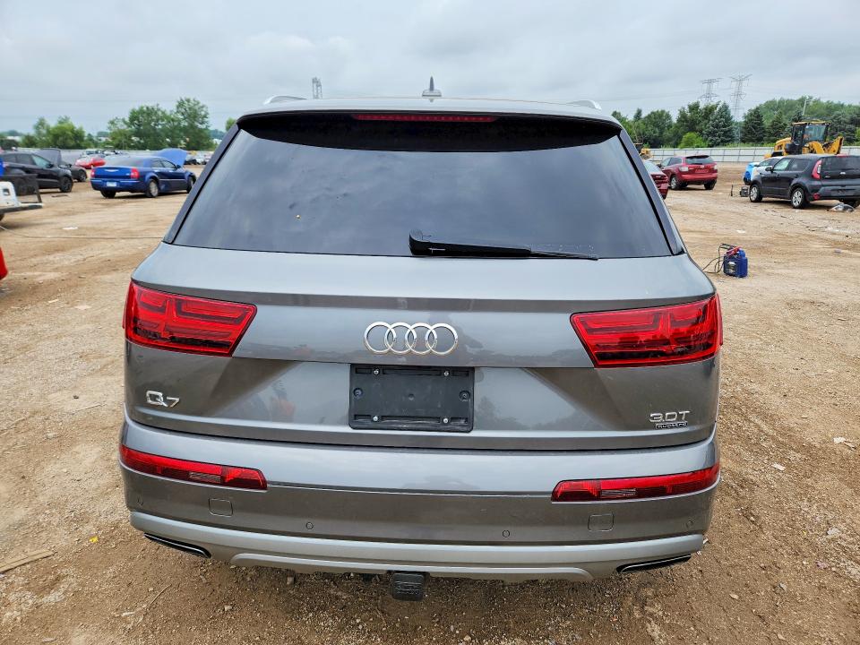Продаж на аукціоні авто 2017 Audi Q7, vin: WA1LAAF70HD053493, номер лоту: 63594996