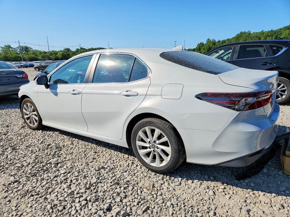 2022 Toyota Camry მანქანა იყიდება აუქციონზე, vin: 4T1C11BK8NU049165, აუქციონის ნომერი: 65231346