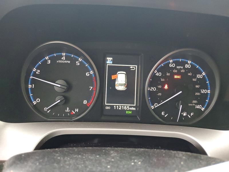 Продажа на аукционе авто 2018 Toyota Rav4, vin: JTMWFREV2JJ186203, номер лота: 65031626