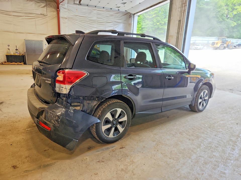 Продаж на аукціоні авто 2017 Subaru Forester, vin: JF2SJAECXHG804275, номер лоту: 64651386