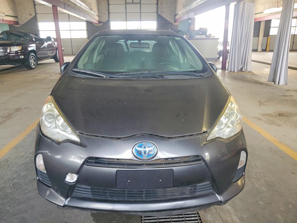 Aukcja sprzedaży 2014 Toyota Prius C, vin: JTDKDTB33E1573093, numer aukcji: 64328156