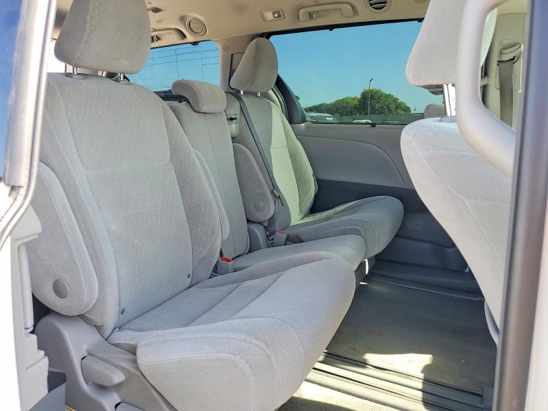 Продаж на аукціоні авто 2018 Toyota Sienna, vin: 5TDKZ3DC4JS933810, номер лоту: 67163736