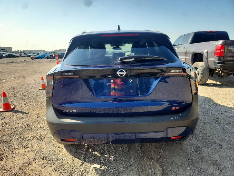 63424046 :رقم المزاد ، 3N8AP6DA1TL396165 vin ، 2026 Nissan Kicks مزاد بيع