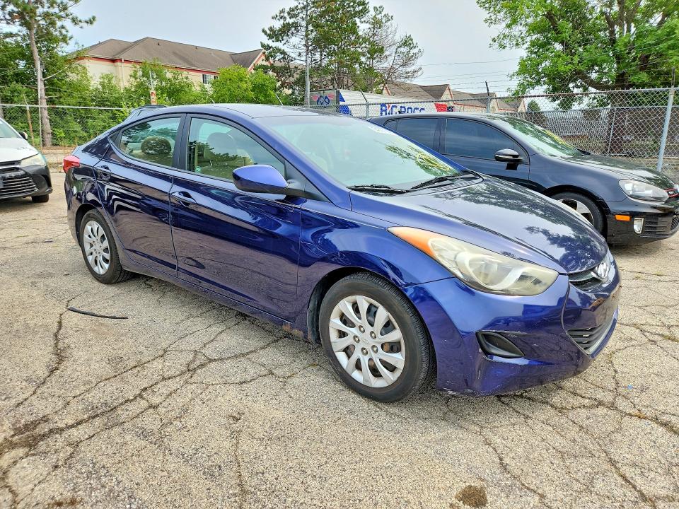 64897156 :رقم المزاد ، 5NPDH4AE0DH195098 vin ، 2013 Hyundai Elantra مزاد بيع