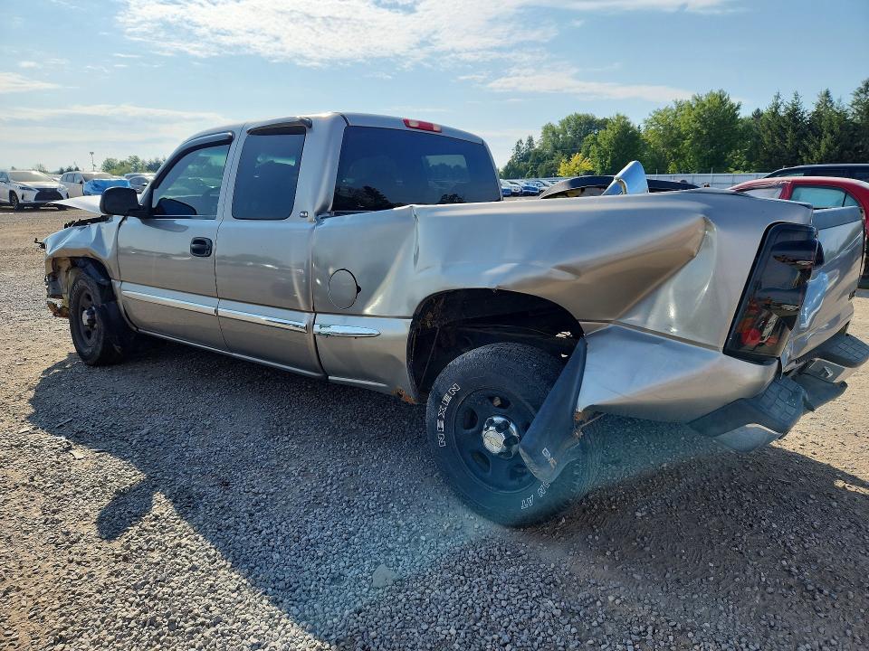 Продажа на аукционе авто 2000 Gmc New Sierra, vin: 2GTEC19V9Y1130599, номер лота: 63681156