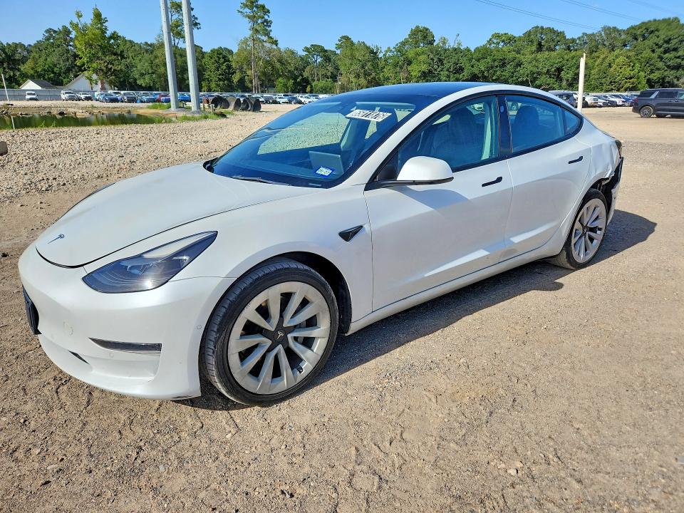 65011876 :رقم المزاد ، 5YJ3E1EA1NF285984 vin ، 2022 Tesla Model 3 مزاد بيع