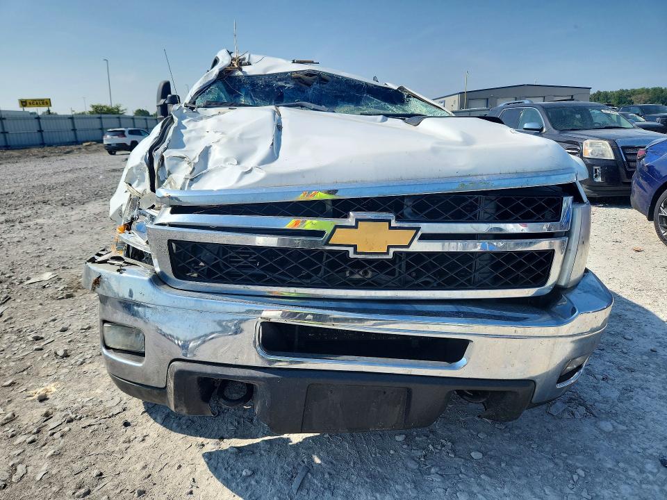 2014 Chevrolet Silverado მანქანა იყიდება აუქციონზე, vin: 1GC4K0C86EF152897, აუქციონის ნომერი: 66062456